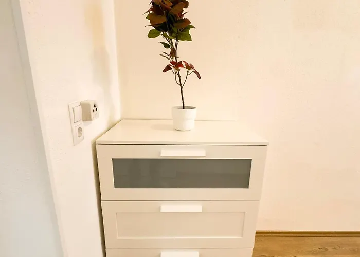 Apartman 2 Bedroom Apartments, 18 Min To The Center, Smart Tv *