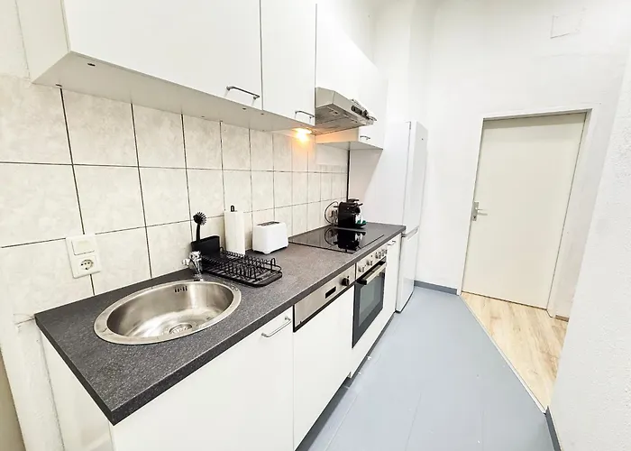 Apartman 2 Bedroom Apartments, 18 Min To The Center, Smart Tv